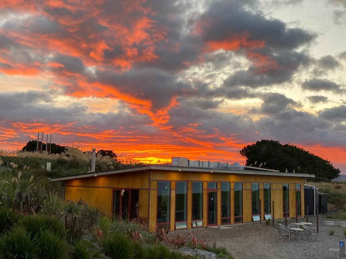 “The Cliffs” Humpridge View Motels Tuatapere Eksteriør bilde