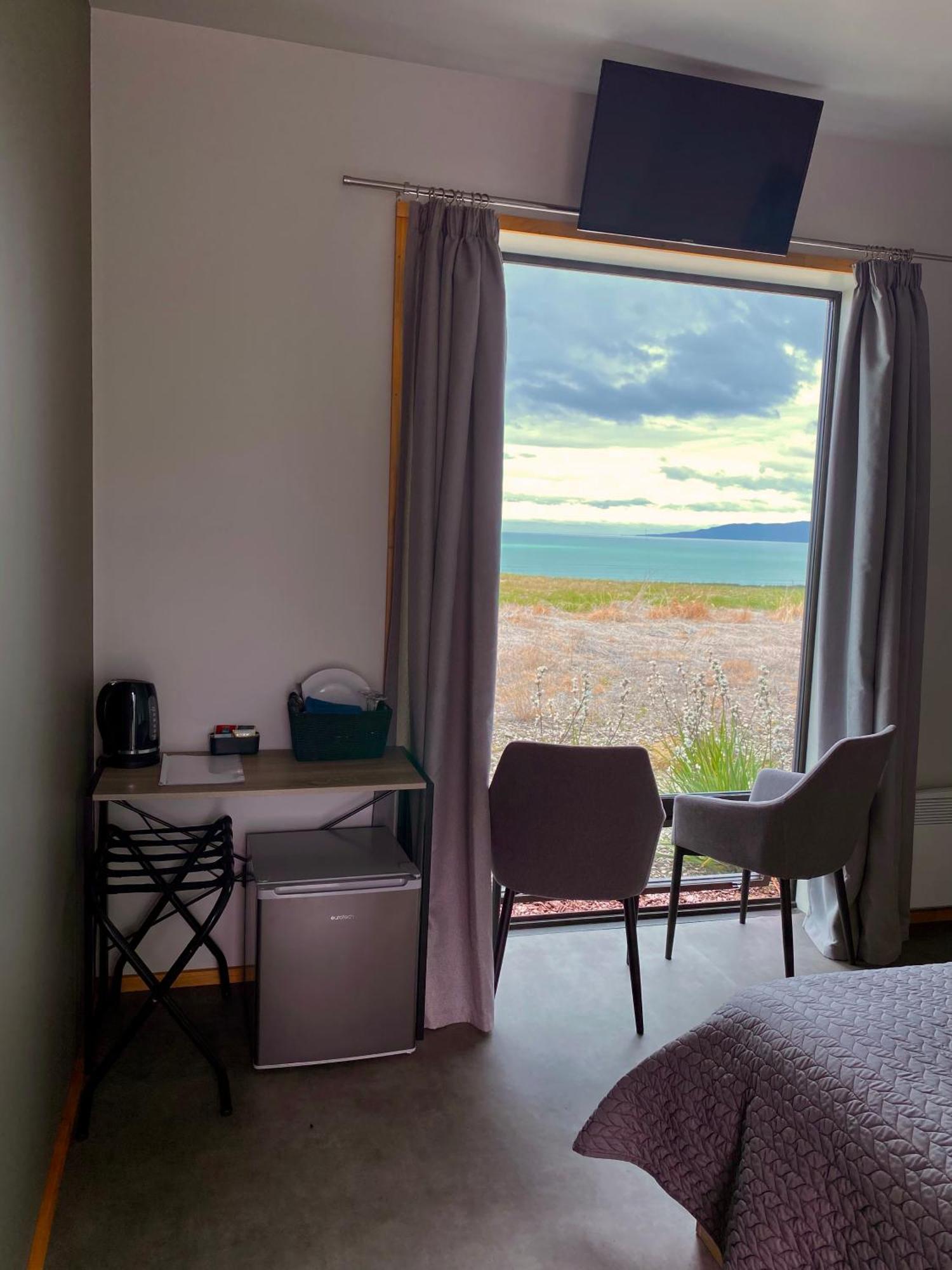 “The Cliffs” Humpridge View Motels Tuatapere Eksteriør bilde