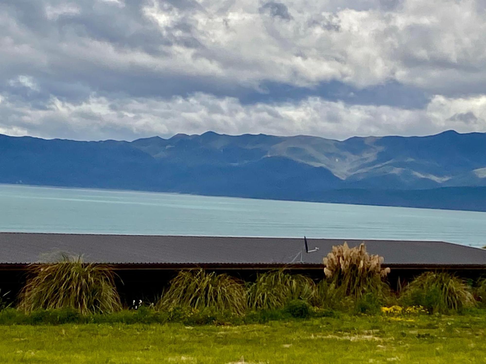 “The Cliffs” Humpridge View Motels Tuatapere Eksteriør bilde
